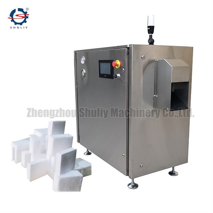Dry ice maker1